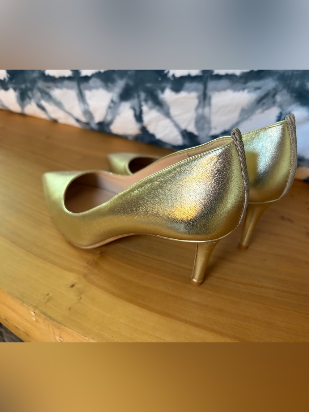 SJP by Sarah Jessica Parker Metallic Gold Pointed-Toe Pumps 6.5